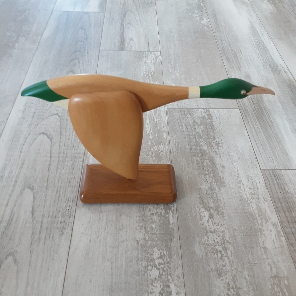 Mallard Flying Duck Wood Stand Hand  Carved Shelf Rustic Cabin Lodge Decor